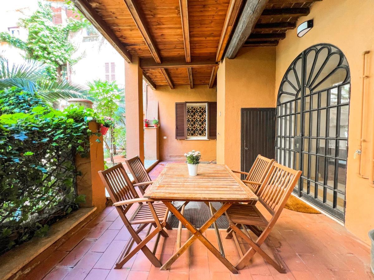 شقة Luxury House & Secret Garden - Strategic Location, 100M To Metro B روما المظهر الخارجي الصورة