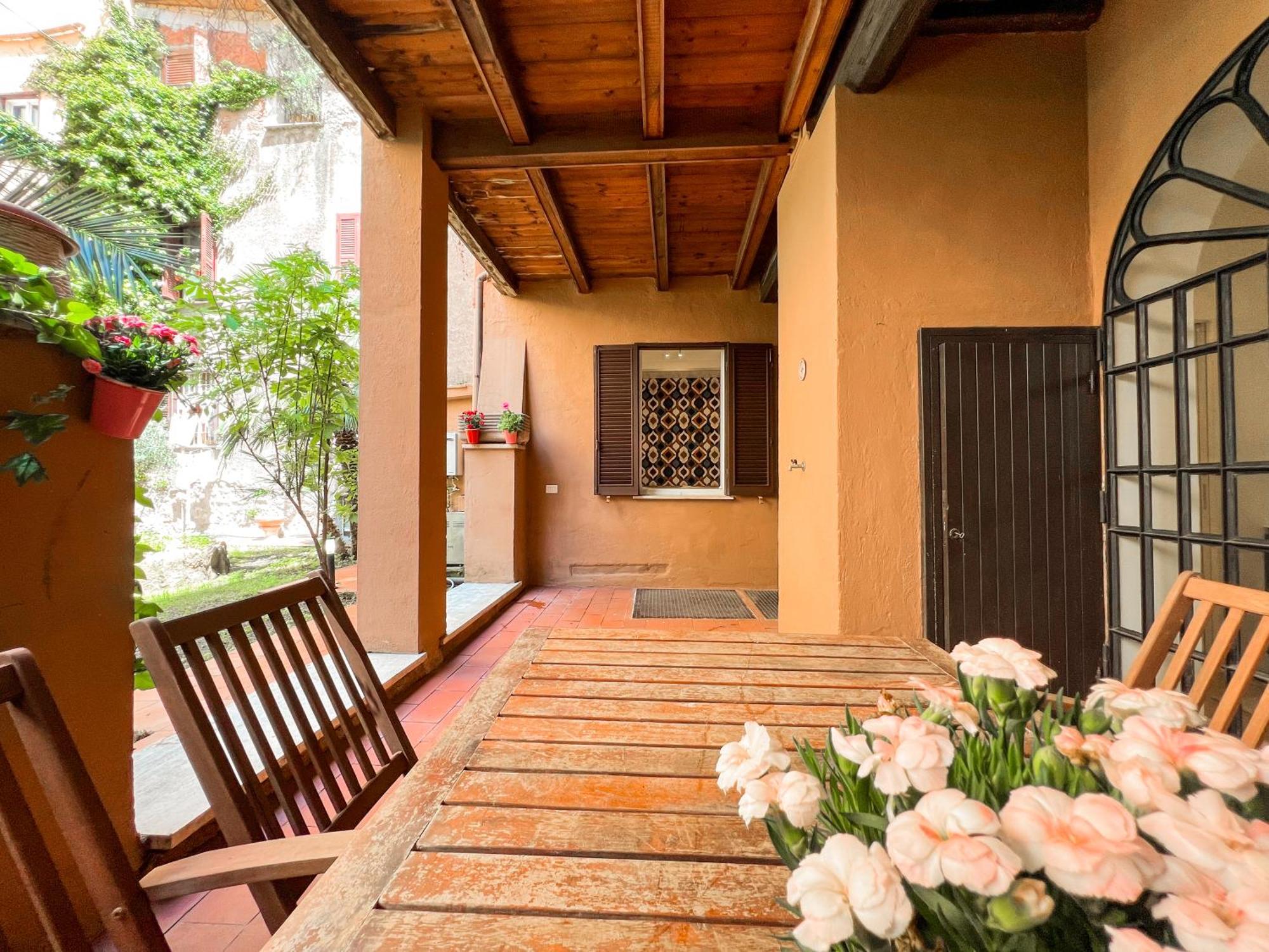 شقة Luxury House & Secret Garden - Strategic Location, 100M To Metro B روما المظهر الخارجي الصورة